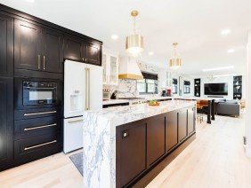 Axis Architecture + Interiors - Photo -1