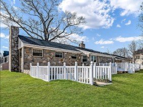 Absolute Building and Construction - Photo 2