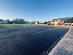 American Asphalt Paving Inc - Photo -1