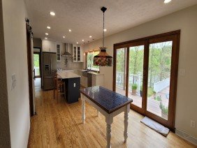 Little Old Lady's Handyman - Photo 4