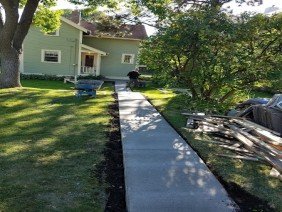 Monte's Concrete & Landscape - Photo 0
