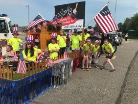 Jr's Painting & Prefinishing - Photo 1