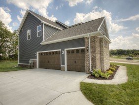 Capital Custom Homes - Photo 4