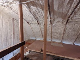 Apex spray foam insulation - Photo 4