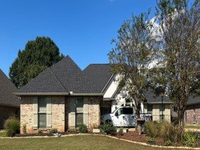 Smart Roofing, LLC - Photo -1