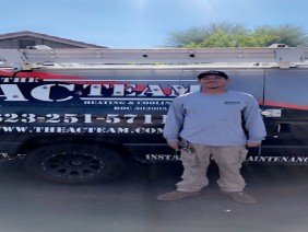 The AC Team - Photo 1