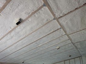 Lake Michigan Spray Foam - Hartford - Photo -1