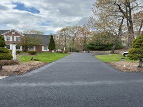 Supreme Paving LLC - Photo 1