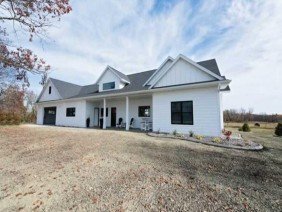 E.L. Builders LLC - Photo 5