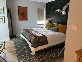 Around The Edges - Photo 1