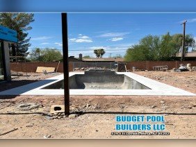 Budget Pool Builders LLC - Photo -1