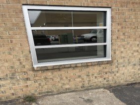 Metropolitan Window & Glass Repair - Photo 2