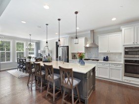 Seriously Sari Interiors - Photo 0