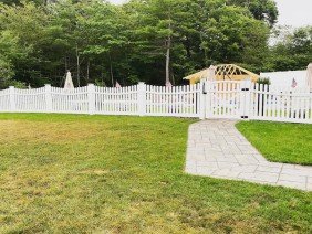 Devine Fence & Supply - Photo 0