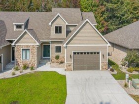 Greystone Homes - Photo 2