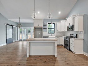 Rock River Homes - Photo -1
