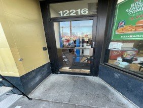 Metropolitan Window & Glass Repair - Photo -1