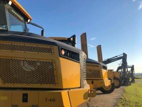 Airport Equipment Rentals / John Deere Construction - Photo 1