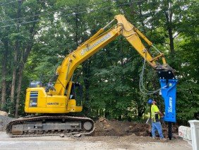 Earthworks Site Development & Utilities Inc - Photo 5