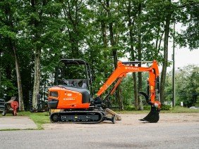 Express Rental - Photo 4