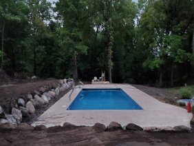 Platinum Pools and Landscape - Photo 0