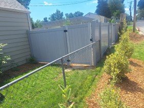 FEMAR FENCE LLC - Photo 4