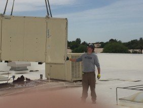 The AC Team - Photo 2