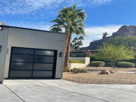 Phoenician Garage Door and Repair - Photo 5