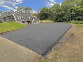 APMI Asphalt Paving & Maintenance - Photo 3