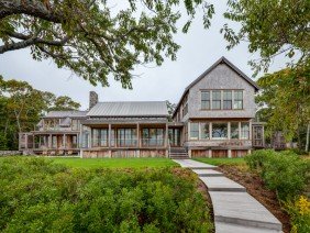 CH Newton Builders Inc. - Photo 4