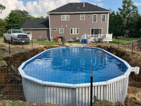 MGK Pools Inc - Photo -1