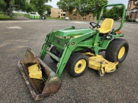 Minnesota Tractor And Loader - Photo 1