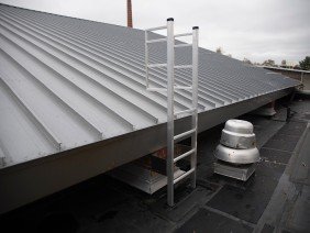 Supreme Roofing - Photo 3