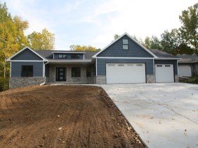 Tom McHugh Construction - Photo 0