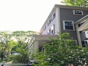 Boston Roofing And Gutters - Photo -1