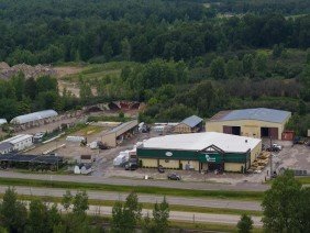 Wisconsin Building Supply - Marinette - Photo 1