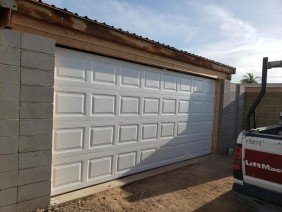 Bulldog Garage Doors of Peoria, AZ - Photo 4