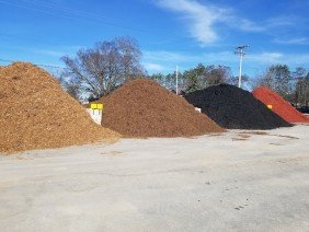 McLean's Rent-It Center - Photo -1