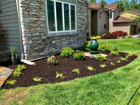 Empire Landscapes - Photo 2