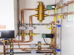 Bee's Plumbing and Heating - Photo -1