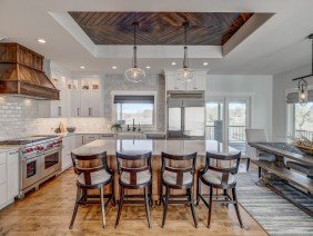 Alma Interiors - Photo 1