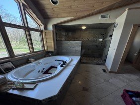 Top Notch glass Maintenance & Repair - Photo 2