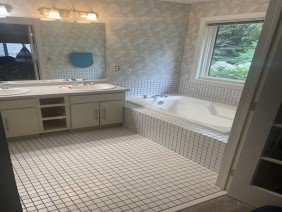 MJN Tile & More - Photo -1