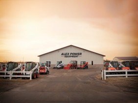 Quality Equipment - Photo 3