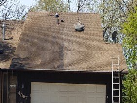 Diamond Roofing, Remodeling & Roof Cleaning - Photo 1