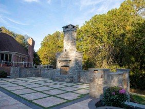 Rhine Landscaping - Photo 2