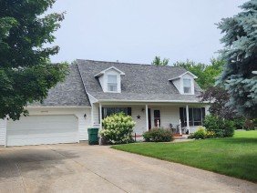 Complete Roofing & Repair - Photo -1