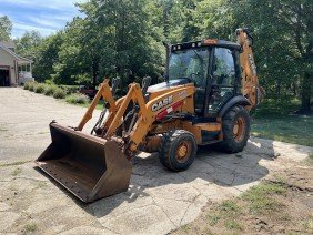 C&B Equipment - Photo 0