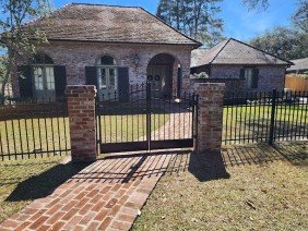 Iron Gates of Louisiana - Photo 4