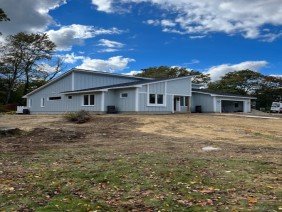 Two Storey Building - Photo 2